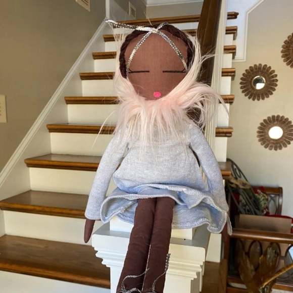 NWR Anthropologie Kimberly Becker Dolls For Change - Picture 5 of 8